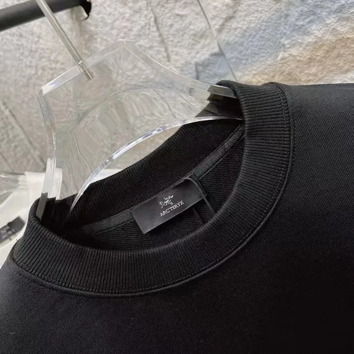 ARC'TERYX* 2025 New Arrival logo Same Style Size：S M L XL XXL ：Black White